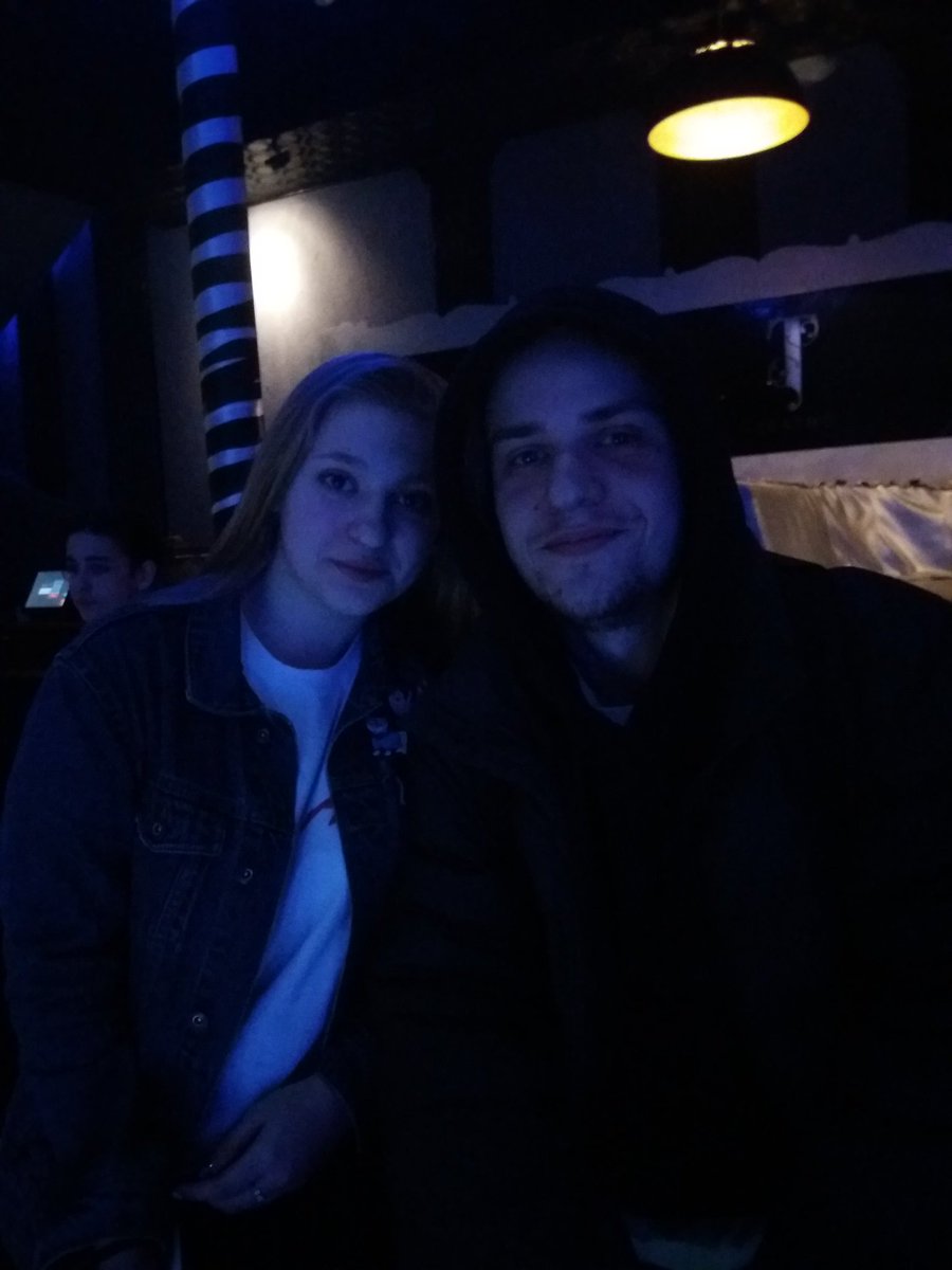 vikafucklove's tweet photo. это самые лучшие люди❤❤❤❤❤ https://t.co/mQ2SqNUIkc