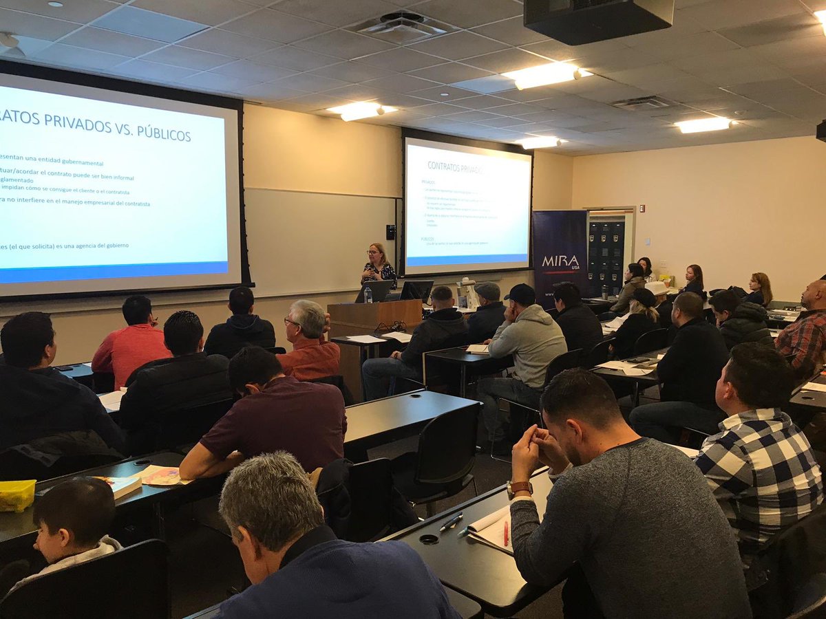 MIRAUSAOficial's tweet photo. Con la participación de 32 asistentes hispanohablantes se lleva a cabo en este momento El taller de capacitación para contratistas y pequeñas compañías de construcción en La UCONN university de Stamford CT. #connecticut #ayudarnosmueve #MIRAUSA https://t.co/YBi8wFJv1I