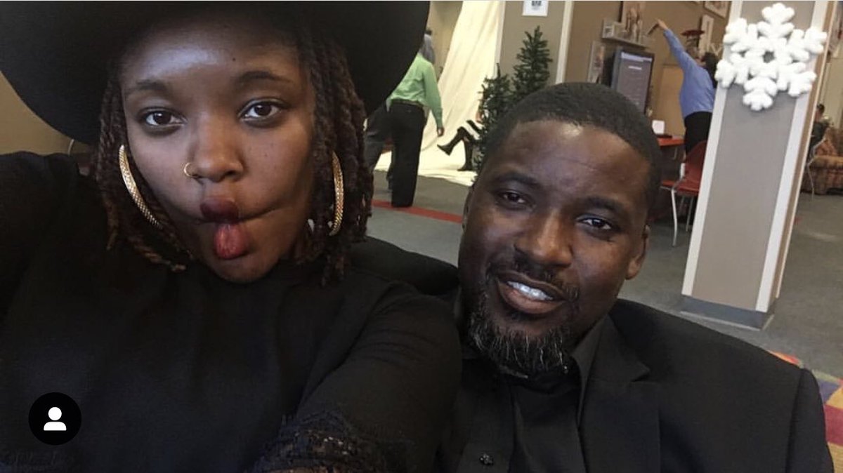 Cold_Case_Love's tweet image. Happy birthday to my twinnnnn ❤️ 

#DaddysGirl
#SameFace
#MyDawgFoSho