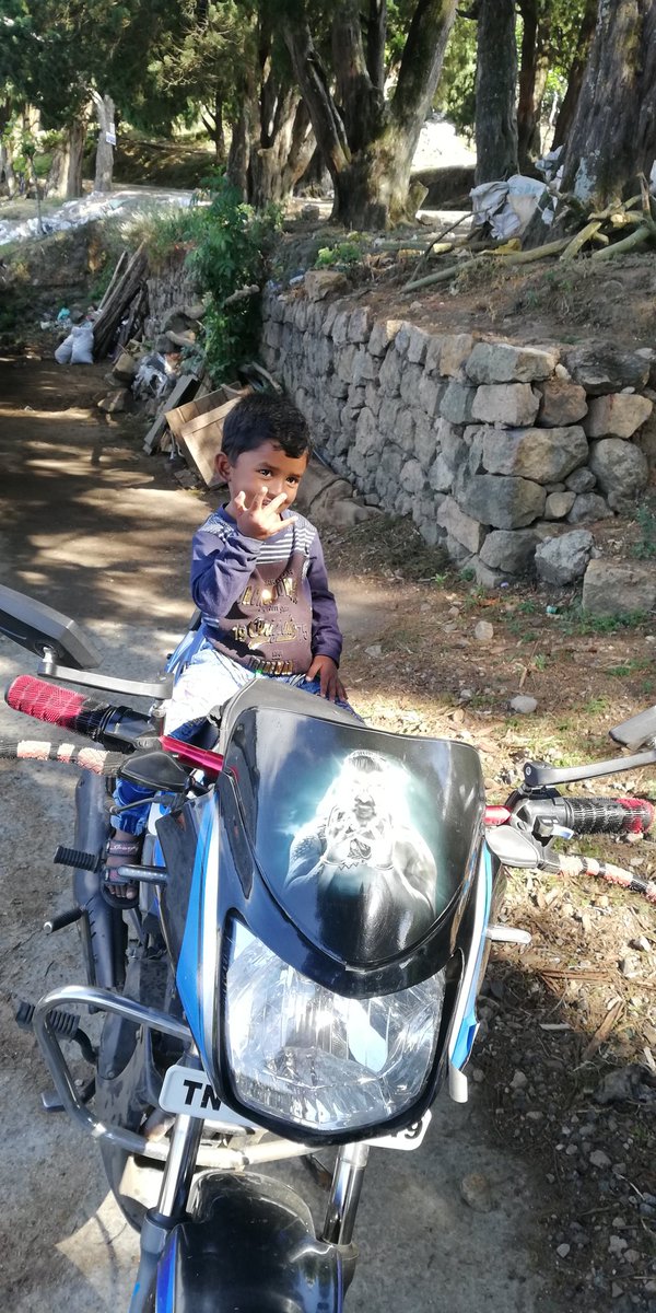samdheera's tweet photo. Please note he is spinger,,, that say everything #ChiyaanVikram mass style flow every one that's best example that child he is my son in law @samdheera @chiyaantrendzz https://t.co/hfbOALcHZF