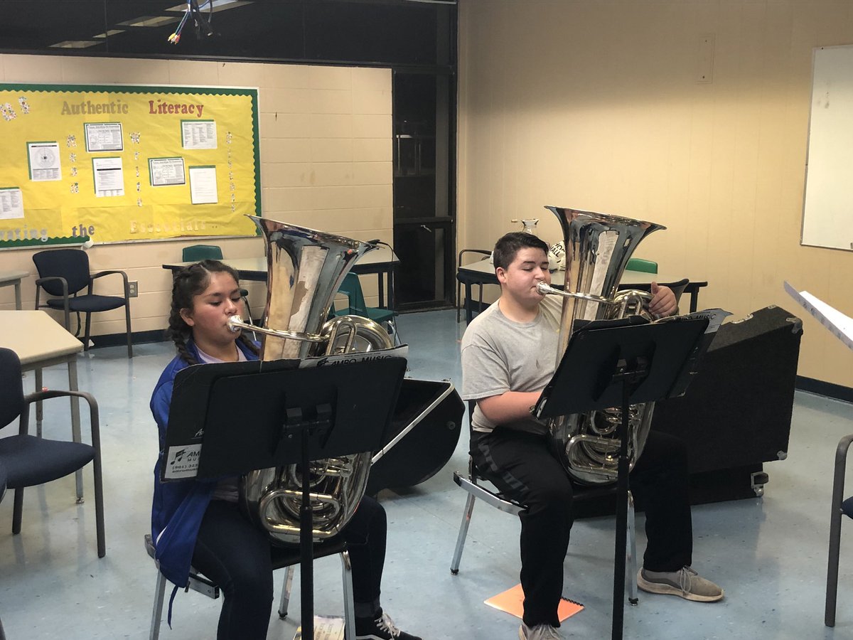 SenatobiaBands's tweet photo. Even more photos from our Symphonic Camp. #DUP #EndlessEffortEveryday #TobiePride https://t.co/7wPTH7rad2
