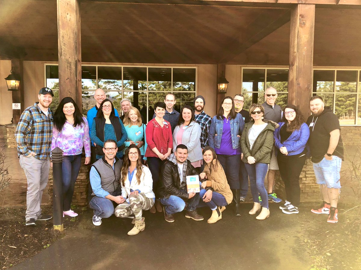MattCraigMorris's tweet photo. Incredible weekend!!!  Loving our group from https://t.co/v3rCszFJ0Q at  #FamilyLifeWTR https://t.co/jdTMwZVNlu