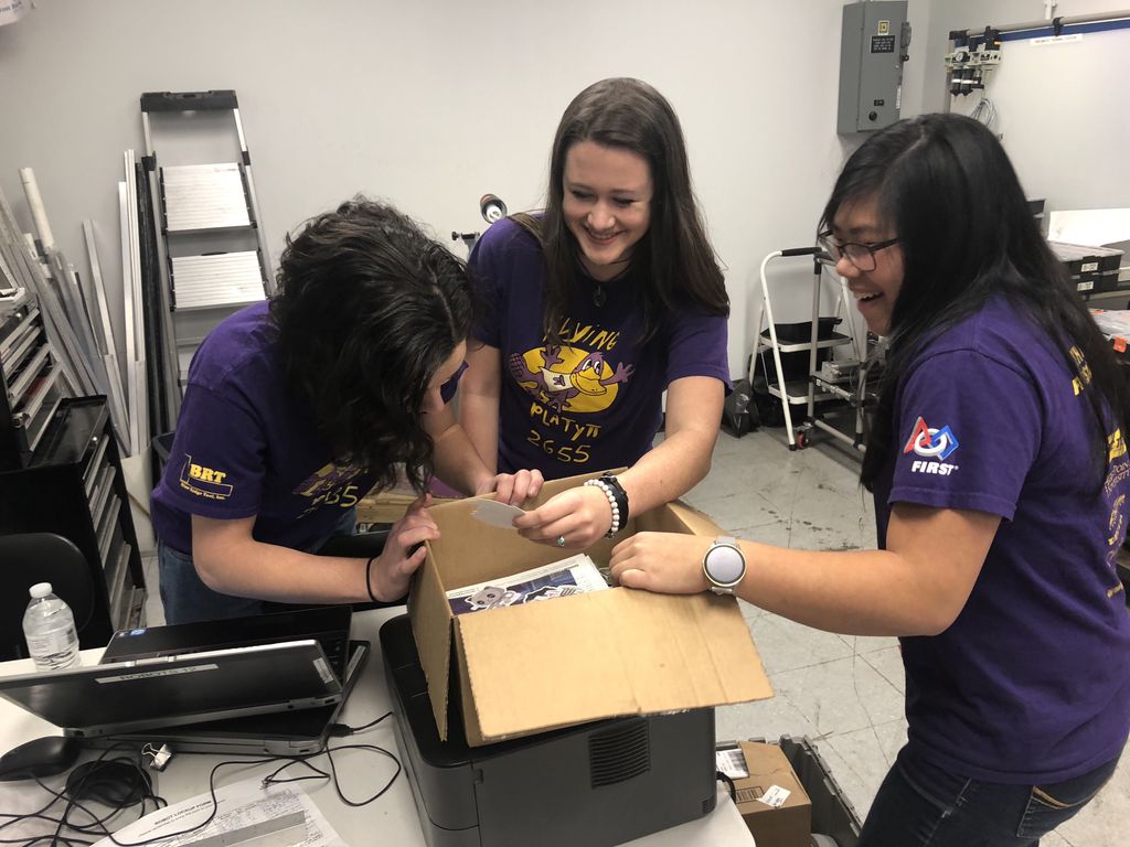 team2655's tweet photo. #laughterFIRST day 5/5. We’d like to nominate @glitchteam5854 to join. #Team2655 #FRC #deepspace2019 #2655 #frc #firstinspires #ncfirst #stem #omgrobots #robot #engineering #programming #outreach https://t.co/Kf47BuWAbo