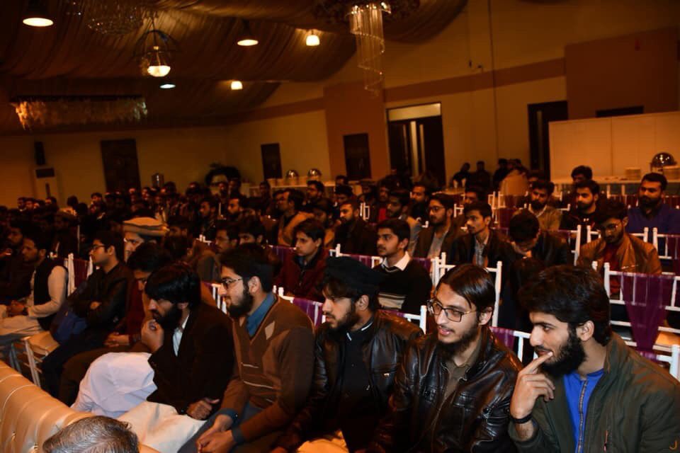 AMSMuridke's tweet photo. Glimpses of the audience.

#LOVE_HAPPENS 💕 #YOUTH_OF_UMMAH https://t.co/qHF4bHG3iB