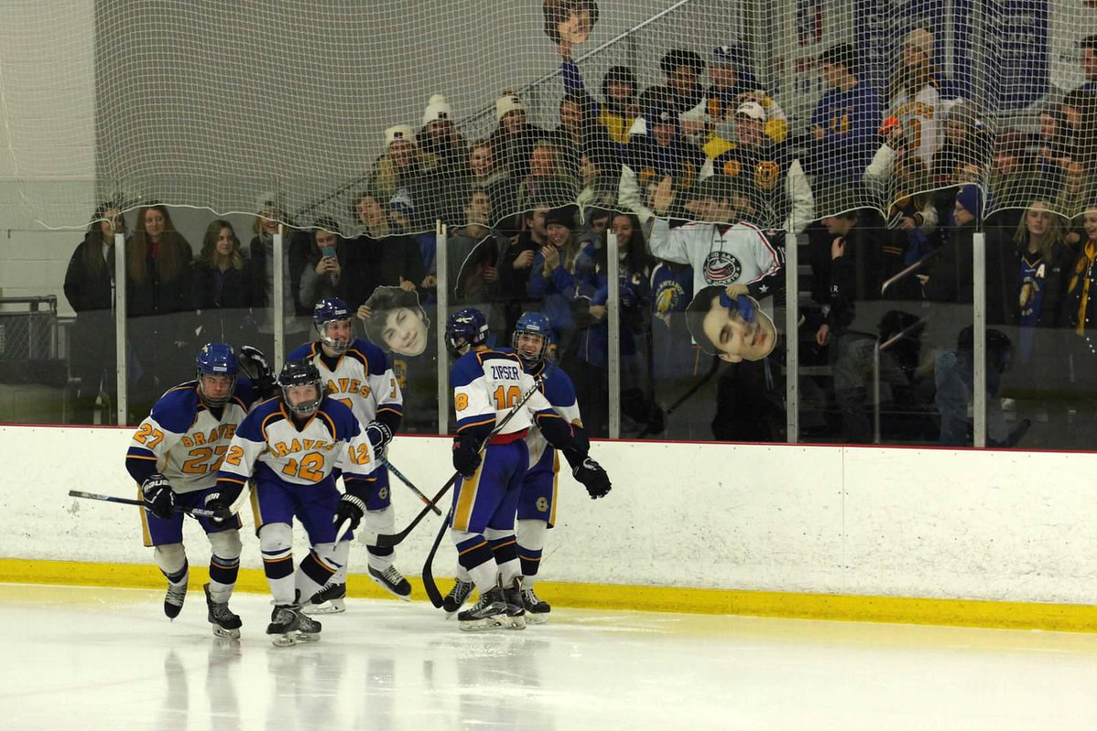 LandonJ0909's tweet photo. FIRST ROUND OF THE PLAYOFFS-             5PM AGAINST ORANGE AT CHILLER NORTH....BE THERE https://t.co/vUVU5hKGKh