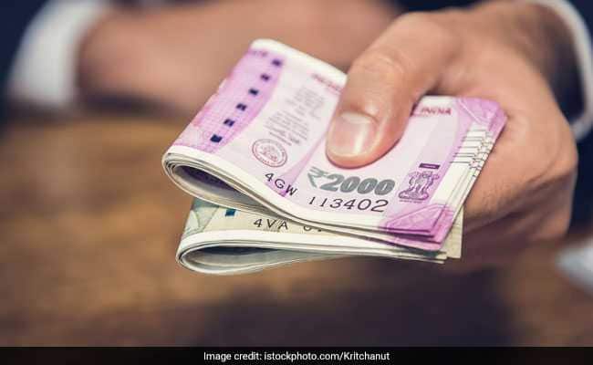 WisdomAncient1's tweet photo. Top NBFC, Private Banks Fixed Deposits Interest Rates Compared
https://t.co/y6YlzK3Lga
#Financial #Fixeddeposit #interest #Rates #blogpost #private #bank #financialblogger #NBFC #wisdomancient #Wisdom https://t.co/cC3nvNOtmS