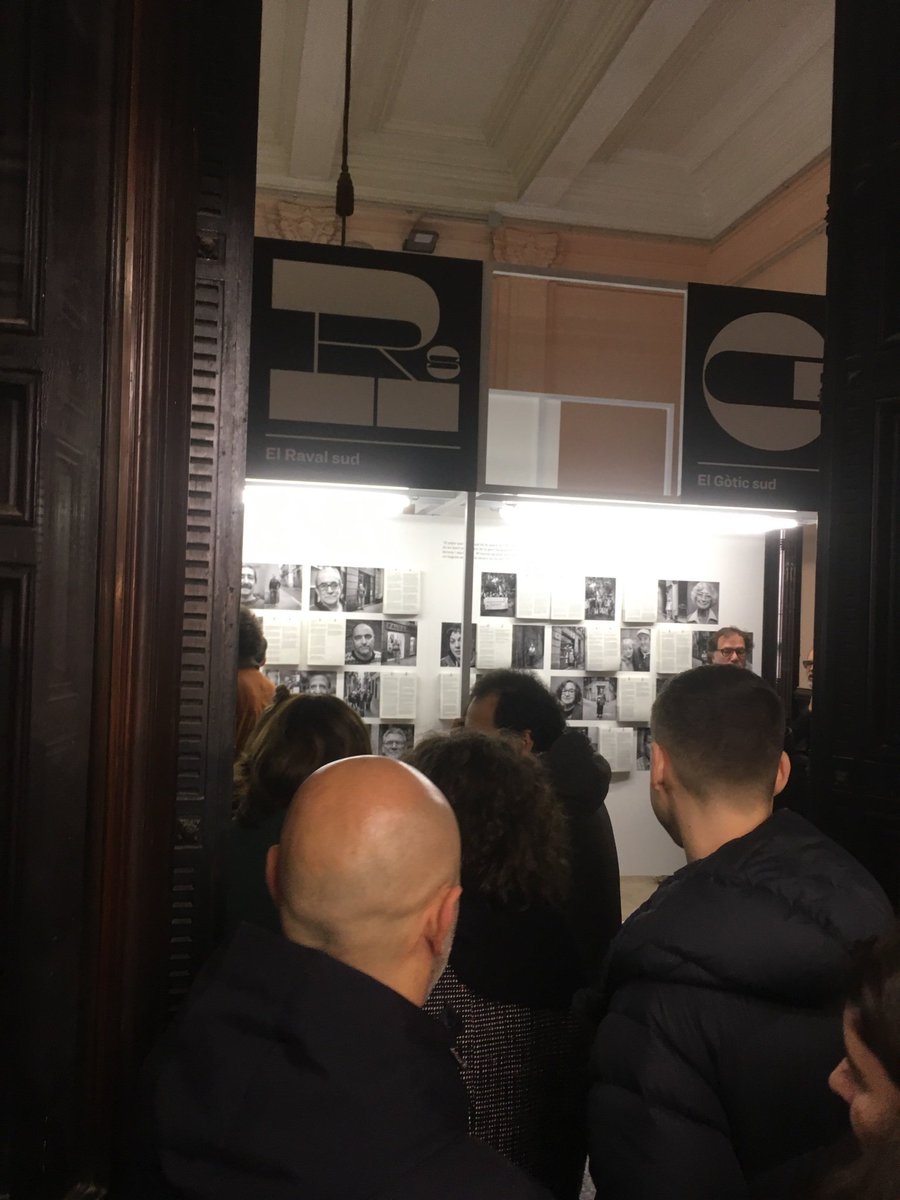 JordiSerchs's tweet photo. Setze barris mil ciutats, exposició fotogràfica al #borsi https://t.co/3xE7s6RwfD