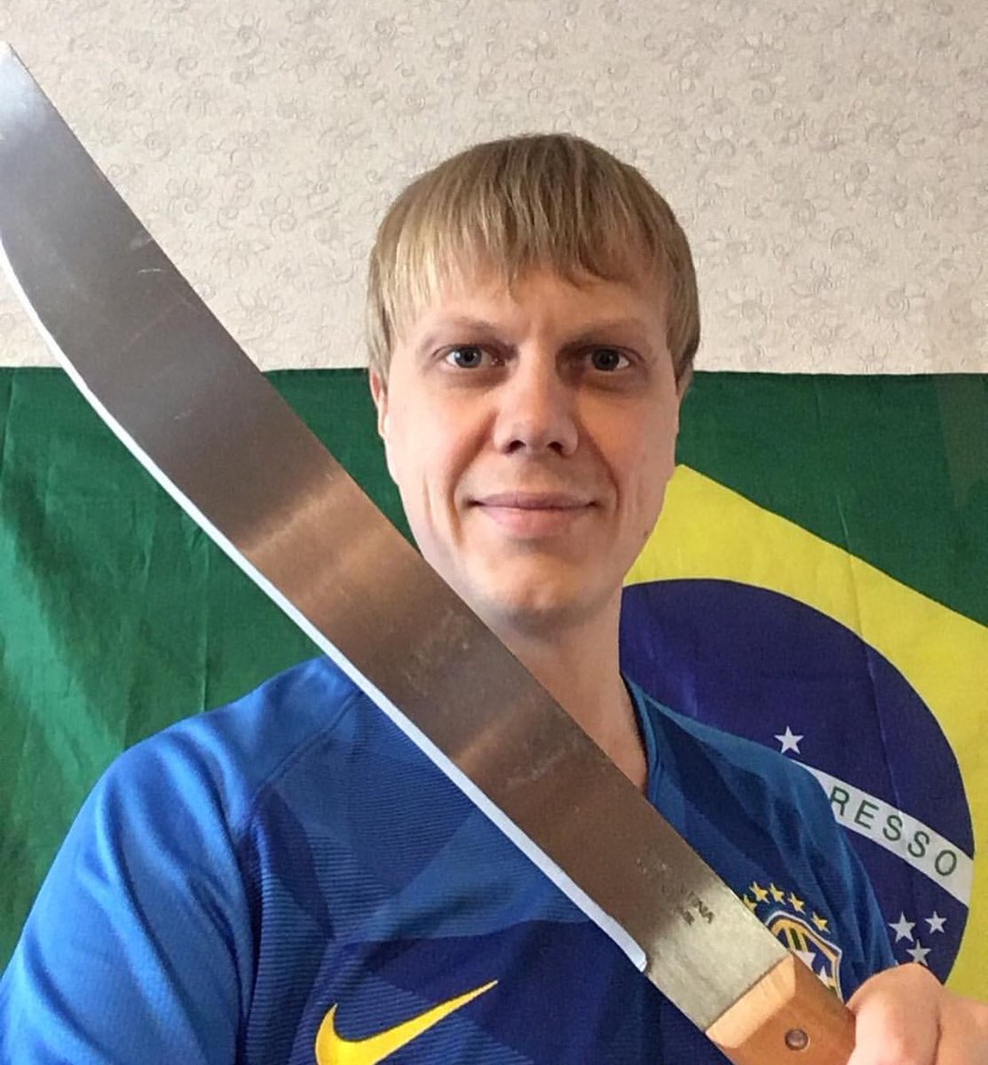 yury_torsky's tweet photo. My weapon to the zombie apocalypse. What is yours? https://t.co/prKjcm0ccG
