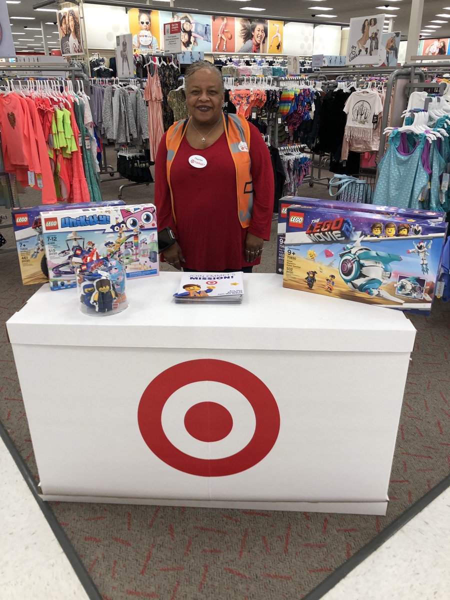 Target_Tyler's tweet image. Our team here at T-1972 is super excited to blast off with our guests &amp;amp; have some #TargetFun 🎯 Come navigate your spaceship through our #LegoMovie2 Event! 🚀 @JessAnnBender @KellySakai1