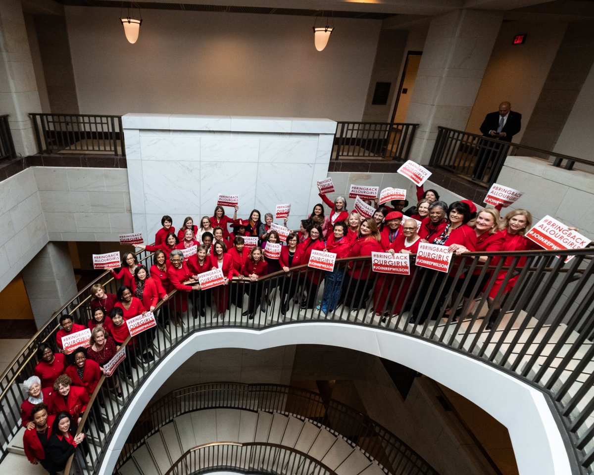 RepWilson's tweet photo. Grateful for my colleagues continued support in the fight to #BringBackOurGirls. #JoinRepWilson https://t.co/P9FIGrkphu
