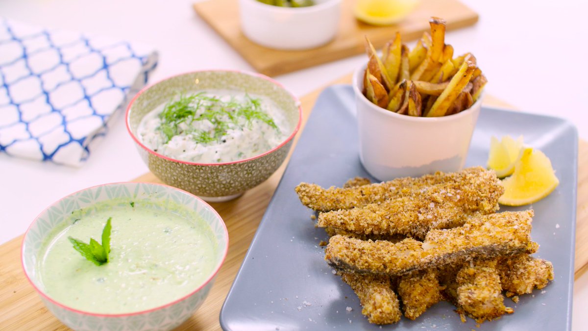 gleniskireland's tweet photo. Fancy a healthy weekend fakeaway? Try out these tasty Fish Goujons with some healthy low calorie dips courtesy of @thenakedblondie. Saturday night perfection! 
https://t.co/hLD51Cj69b
#fakeaway #healtyeating #fishgoujons #healthyrecipe https://t.co/j1autmjY5A