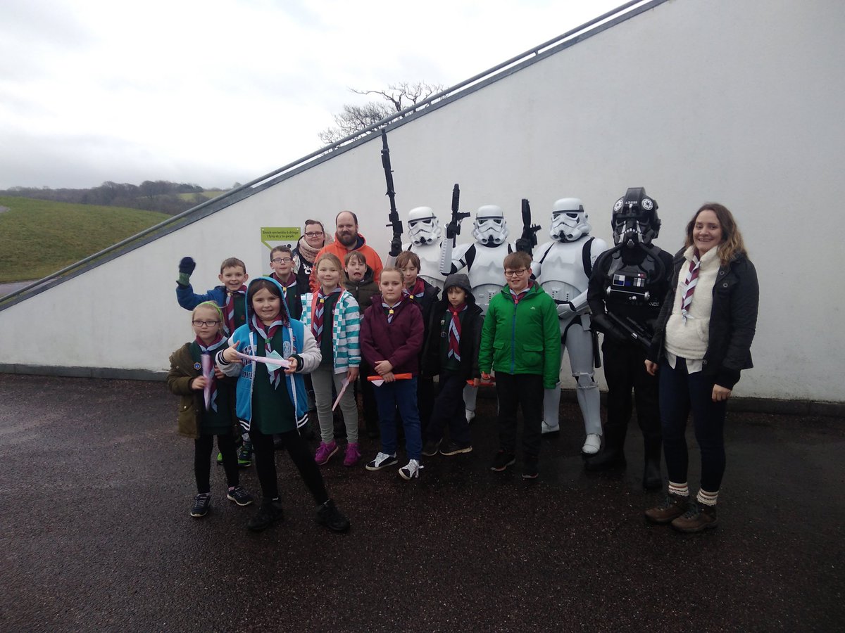<a href="/walesbotanic/">🏴󠁧󠁢󠁷󠁬󠁳󠁿 Gardd Cymru 🌿 Garden of Wales</a> #teamswg <a href="/5thRisca/">5th Risca Scouts</a> are in trouble #starwars