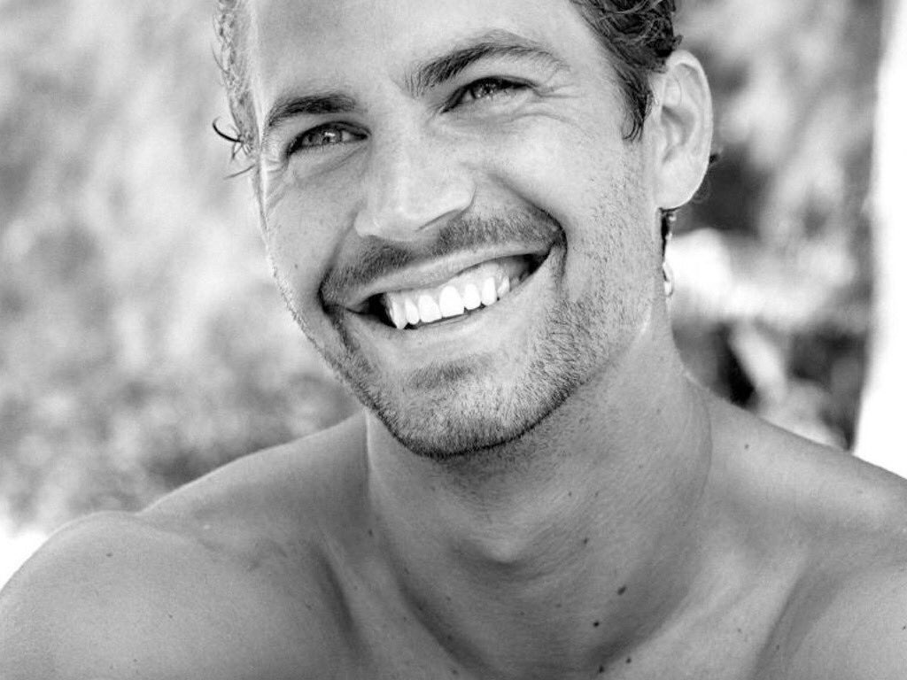 RealPaulWalker's tweet photo. Paul was known for his #RandomActsofKindness, so in celebration of #KindnessDay tomorrow, we invite you to carry on the mission of the @PaulWalkerFdn and remember to #DoGood in the world, not just for one day, but every day! #TeamPW https://t.co/Ypv6zDeIgt