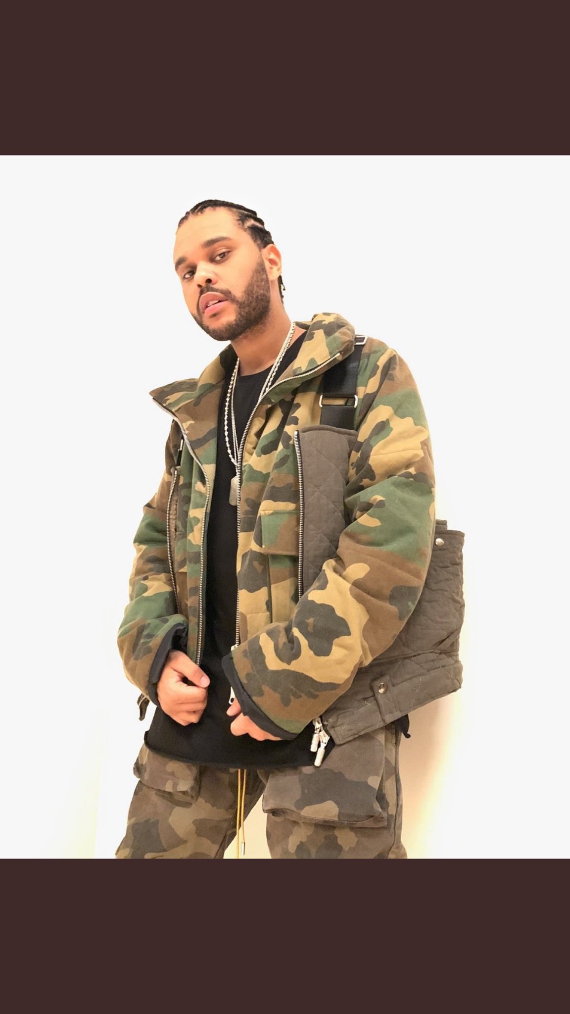 Hy mans turns 29 today! Happy birthday The Weeknd! Love Love Love!!    