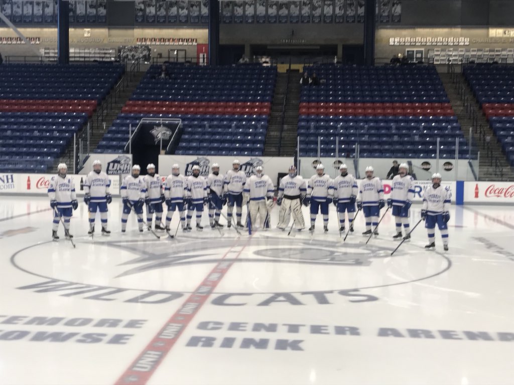 Everest Academy Prep Hockey (@everestprep) on Twitter photo 