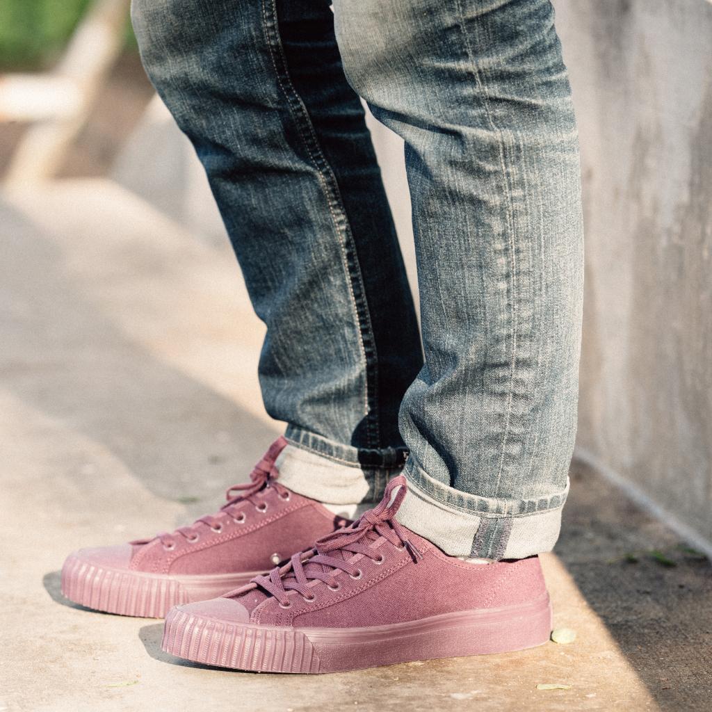 CENTER LO |  New season, new monos in hi + lo. pfflyers.co/SS19New.