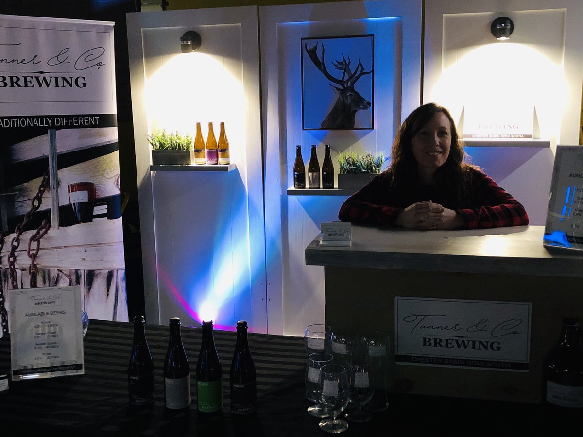 Rocking the Chester Cottage Life at the <a href="/SavourFW/">Savour Food & Wine</a> Craft Beer Cottage Party