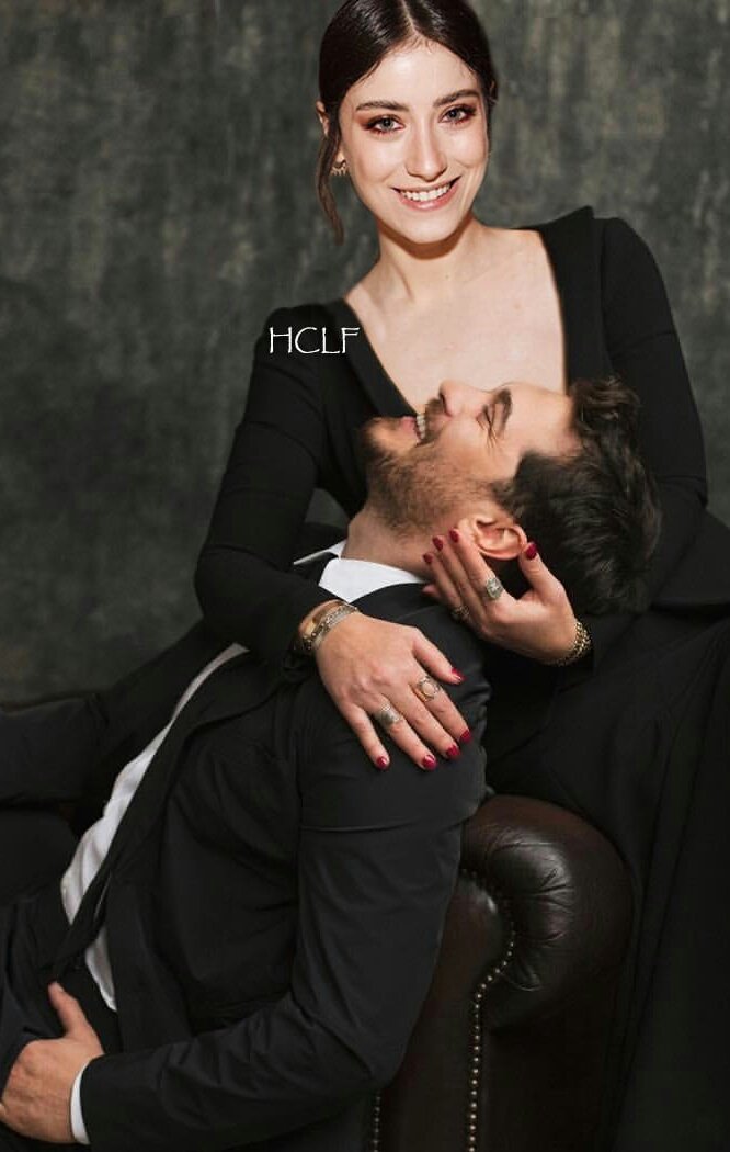 marlusoy's tweet photo. #WaitingForANewProyect
#HazalKaya #ÇağatayUlusoy 
@enginaykanat @unitedtalent @lorilively @netflixturkiye https://t.co/dHIiO03Txn