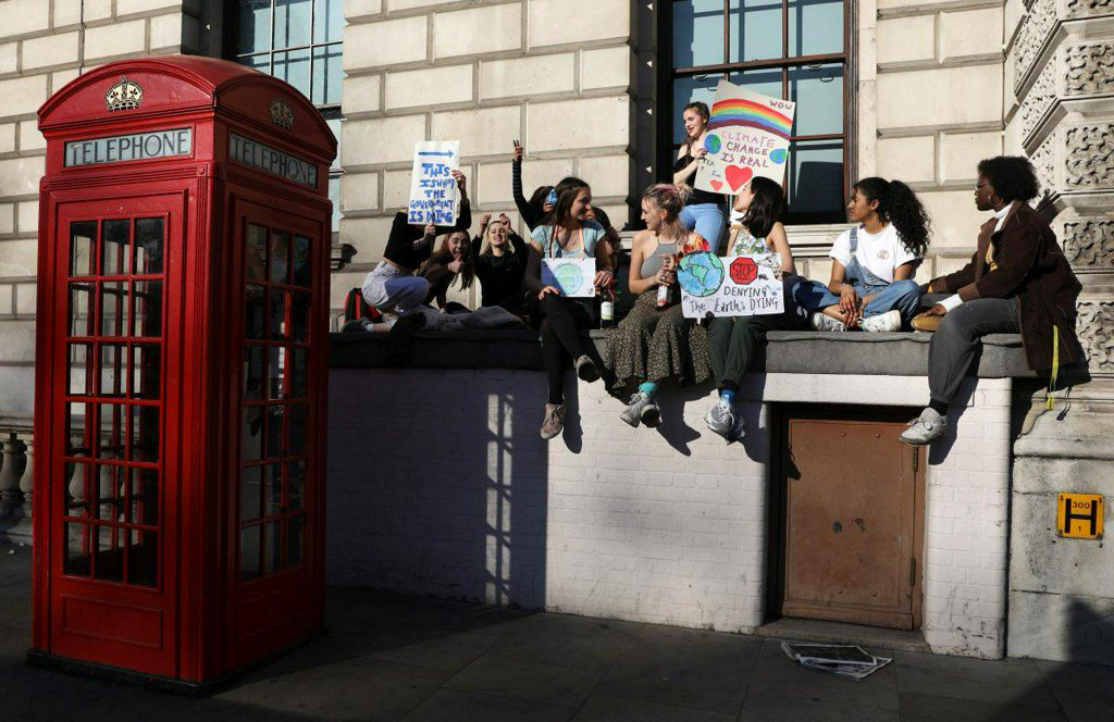 British children walk out of lessons on climate strike https://reut.rs/2DJ9wkZÂ