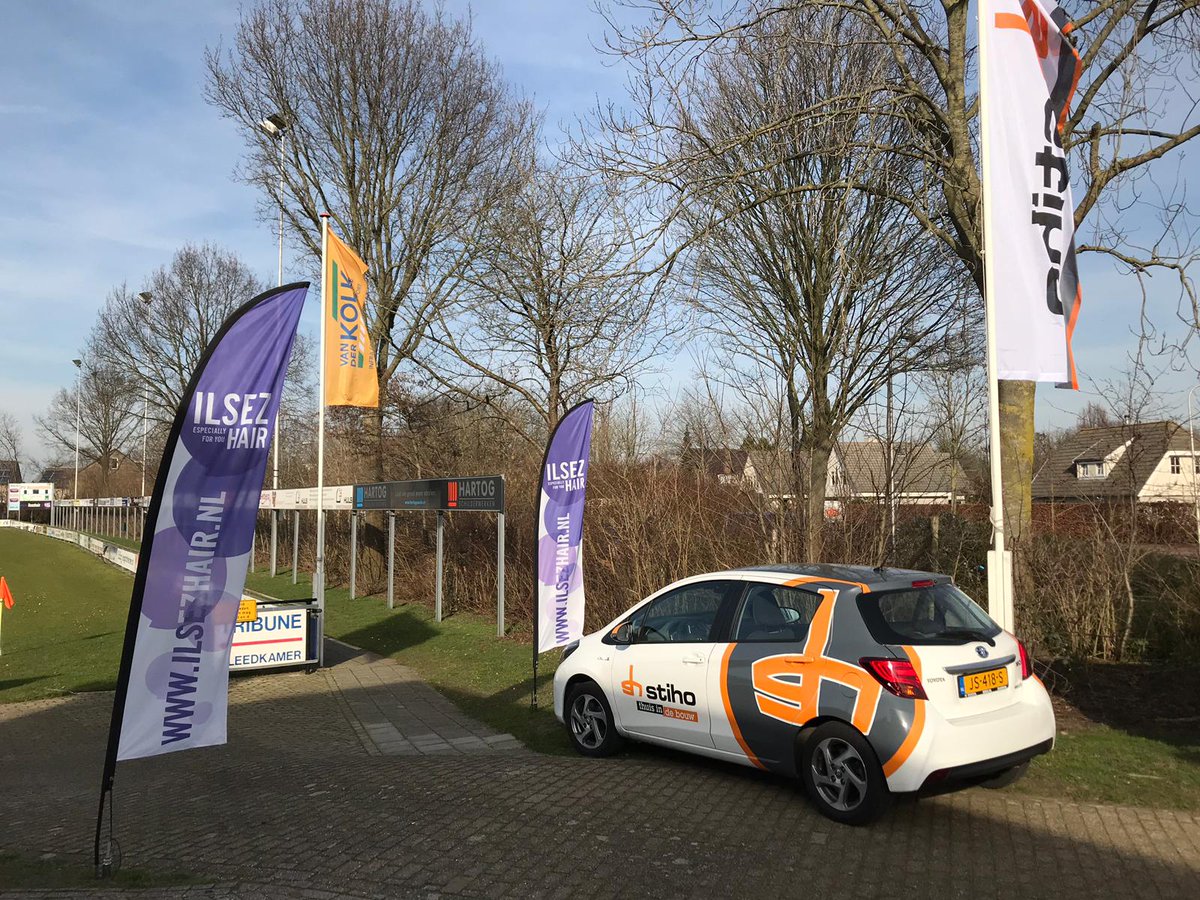 Wedstrijdsponsoren goed in beeld <a href="/StihoBV/">Stiho</a> en <a href="/ilsezhair/">Ilsez Hair</a> 
Bij thuiswedstrijd <a href="/vvwvf/">WVF</a> tegen <a href="/ONAlmelo/">c.v.v. Oranje Nassau Almelo</a> 
Uitslag 0-0