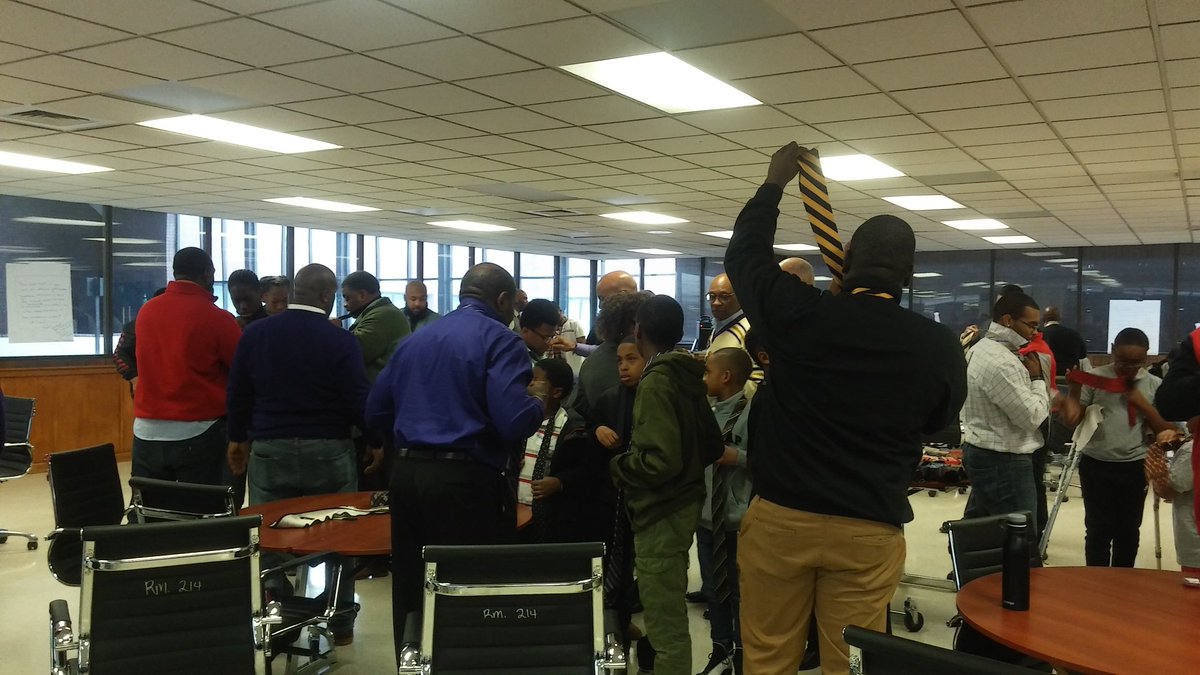 1000 Ties for the young men <a href="/CLEMetroSchools/">Cleveland Metropolitan School District</a> <a href="/EricGordon_CEO/">Eric S. Gordon</a> <a href="/GOBTC101/">Getting Our Babies To College 101 & 1,000 Ties</a> <a href="/CuyahogaCounty/">Cuyahoga County</a> with the men of Omega Psi Phi and the Kappas
