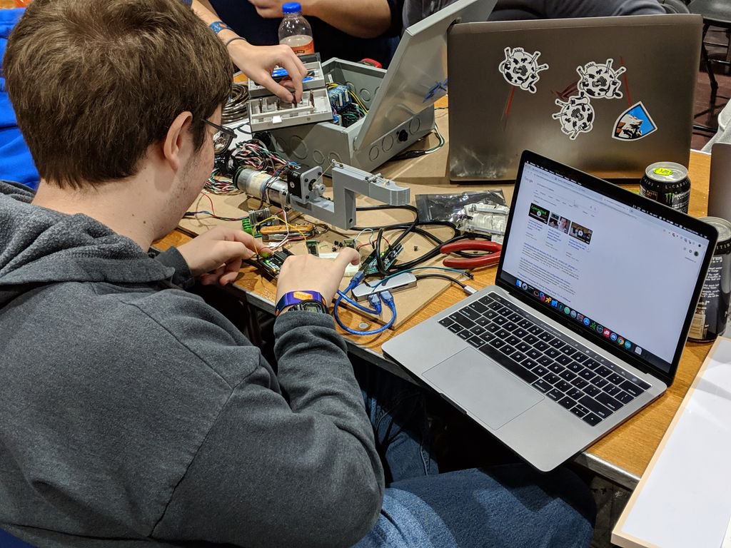 RITSPEX's tweet image. Did you catch SPEX at @brickhackrit V? The #astrodynamics team was working on repairs for the RIT Observatory latch arm. #space #students #astronomy #hackathon