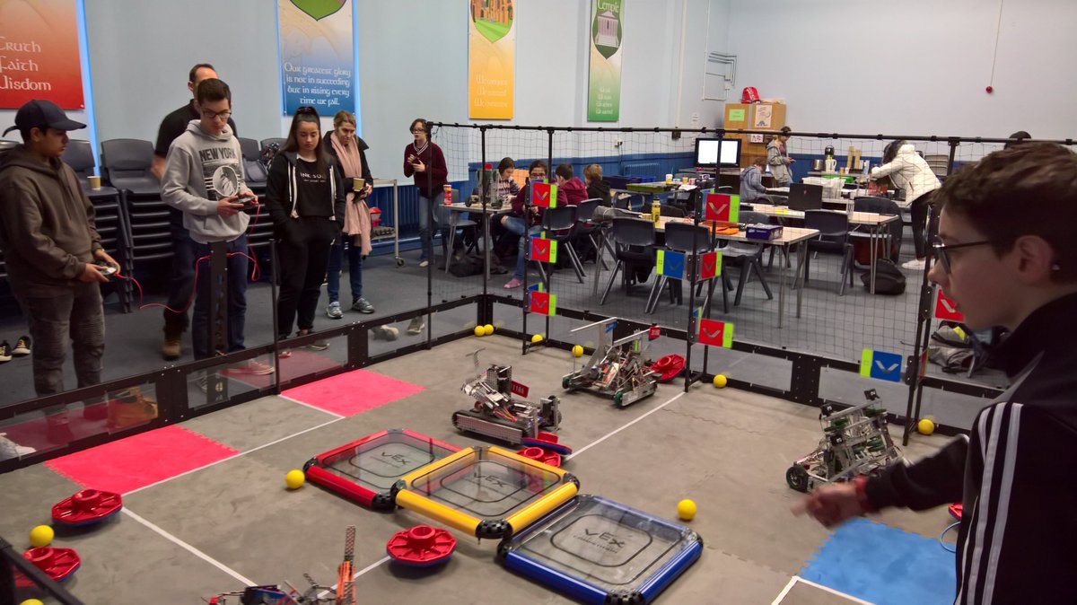 STHRobotics's tweet image. Great work from @JWSRobotics's E team and @3110A_VEX for winning today's #EssexTurningPoint tournament, and a massive thank you to all who attended; we really enjoyed today's experience!
Special thank you to @Chris_Calver also for helping us run the event today 🤖
#VEXRoboticsUK