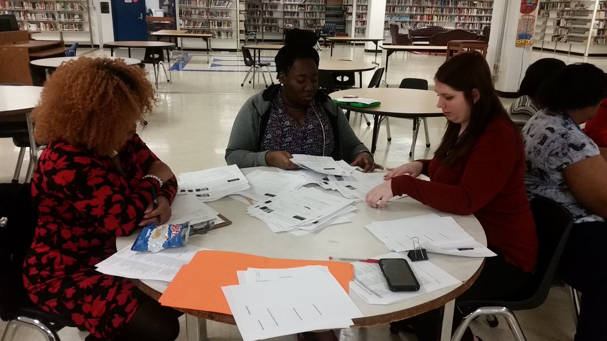 Teachers <a href="/lovehamilton14/">Hamilton High School</a> engaged in PD around Rigorous Tasks and Differentiated Instruction using MFAS. <a href="/Booksey1/">James Q. Bacchus, I</a> @yveti2 <a href="/SCSSuptRay/">Dr. Joris M. Ray</a> <a href="/AntonioMBurt/">Dr. Antonio M. Burt</a>