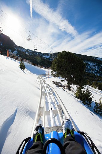 NieveAventura's tweet photo. https://t.co/E2Vo1v3We4
#MagicGliss, el nuevo tobogán de 555 metros. Ver vídeo interior https://t.co/UZA3mkyK96