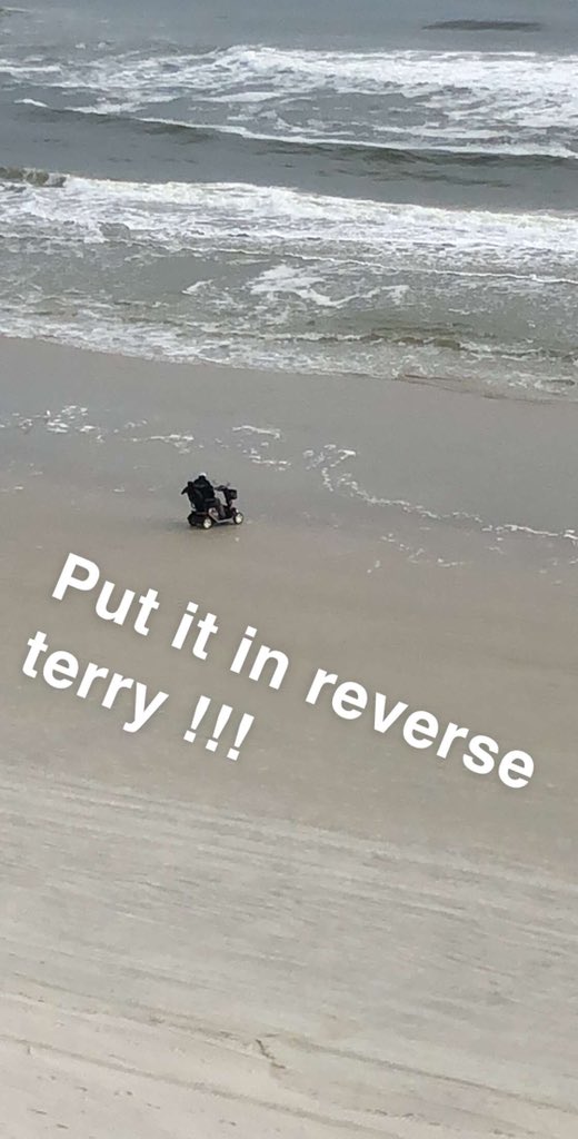 JosHorton326's tweet photo. Put in in Reverse Terry !! #backupbackup #reverseterry https://t.co/fkzgaBrm1r