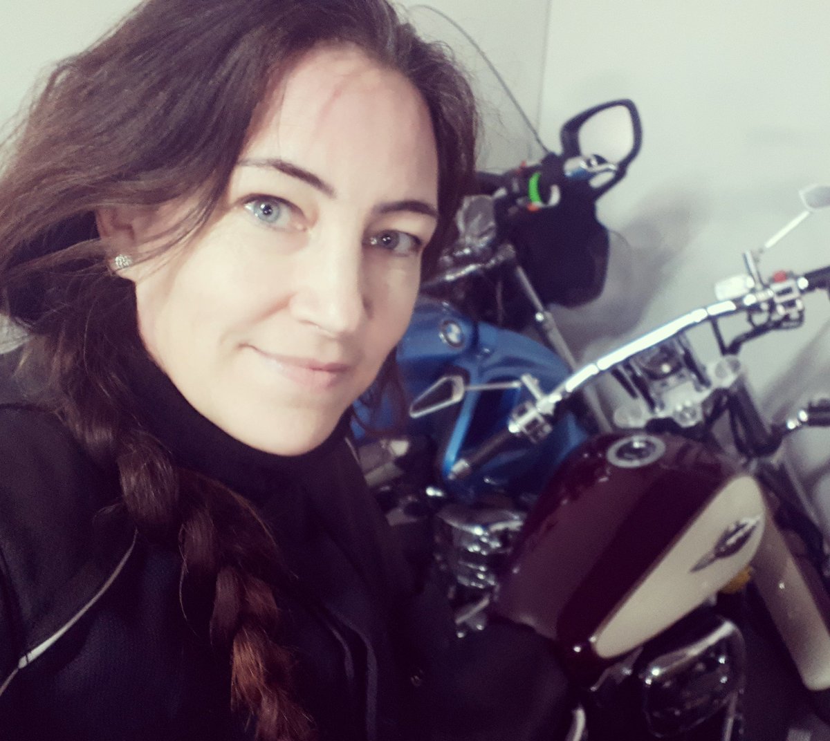 LisMotorRider's tweet photo. First time back on a motorcycle to see my motorcycle after my motoraccident 6mnths ago. Got the biker smile back on my face. Got the nerve back to ride soon.  #BikerLife #LoveRiding #Motorcycle #Happiness https://t.co/UdZ0vPnfnO