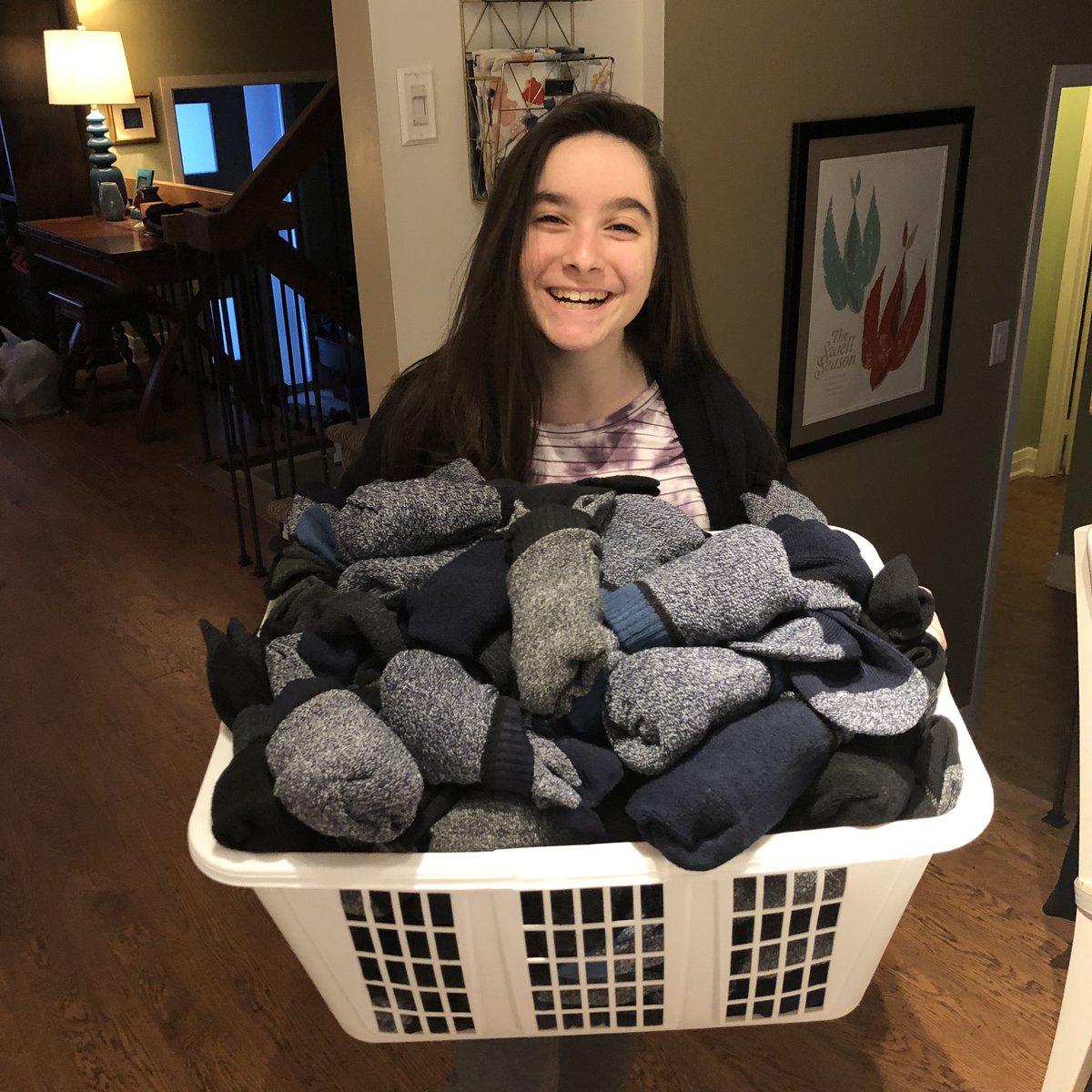 breakfasttv's tweet photo. .@ThatHannahAlper stopped by this week before heading out to the streets for the homeless with her #FeedTO campaign! Watch to find out more about her amazing initiative: https://t.co/k1AcOp96nJ https://t.co/v24dKQYEZy