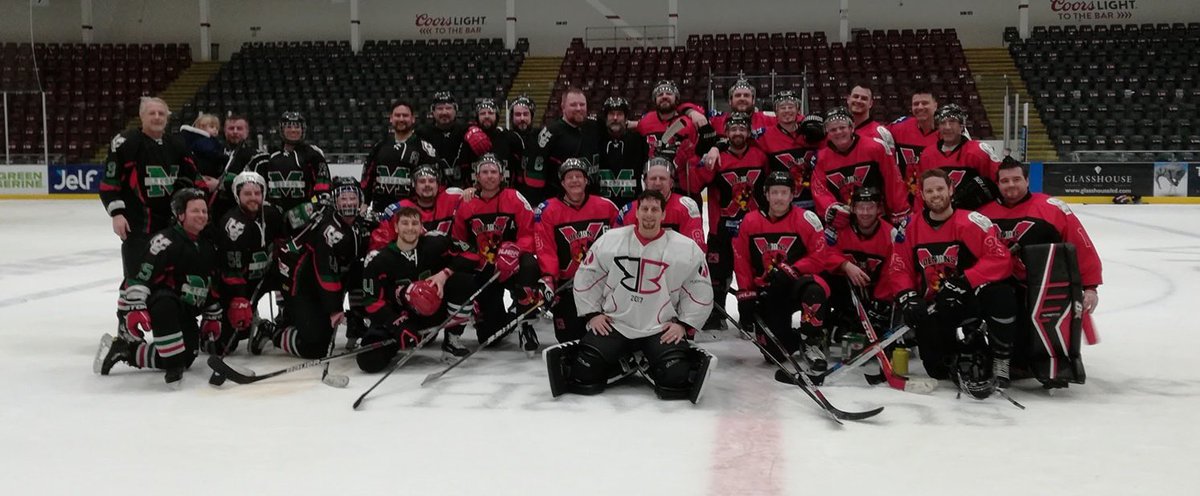 Quick change today after the stripes going back to back into the game kit and a 6-5 win for <a href="/Cardiff_Demons/">Cardiff Demons</a> and 4 points to go with it #stillgotit #fullduster #beerleauge #legsnolegs