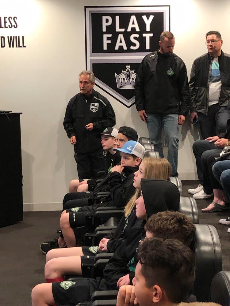Global Coach Jamie Fox's Okotoks PW AA Oilers rocking it in Los Angeles with <a href="/LAKings/">LA Kings</a> Head Coach and <a href="/SAHockeyAcademy/">South Alberta Hockey Academy</a> Founder Wille Desjardins 

#WeRGlobalSport #Kings #redefiningsport #coaching #mentoring