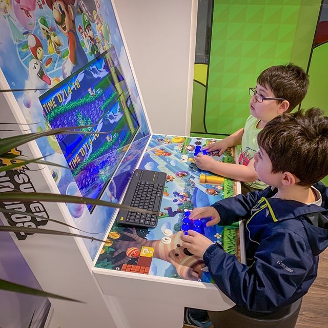 Jason Thompson tweet media