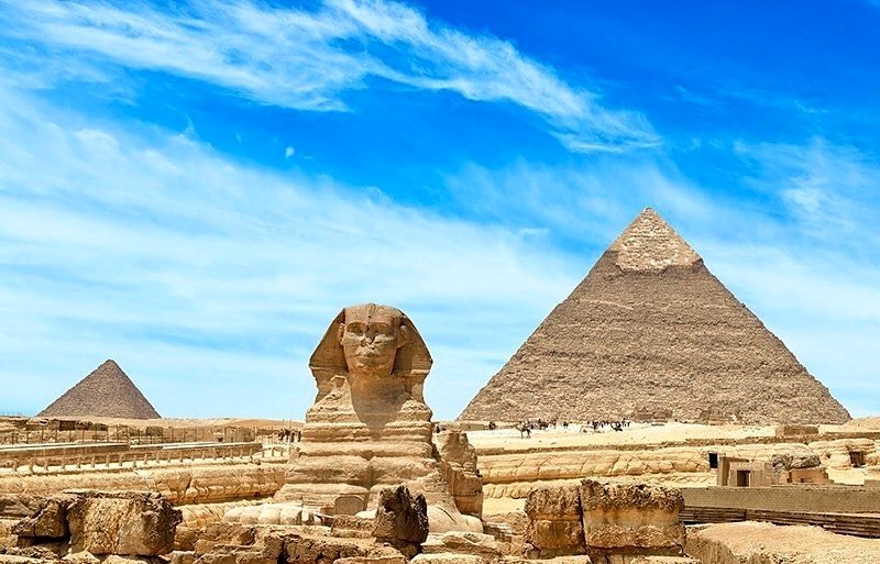 The spectacular #Giza pyramids & #Sphinx... 🌞
.
.
.
.
#traveling #visiting #instatravel #instago #instagood #trip #holiday #vacation #travel #photooftheday #travelling #tourism #mytravelgram #travelgram #travelingram #igtravel #travelopo #travelstagram #tripstagram #vacationmode