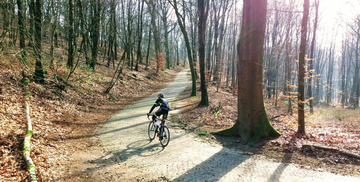 Wil je aankomende zaterdag ook deze mooie klim oprijden? Schrijf je dan in voor de Zuid-Veluwetocht. Ga naar het-versnellertje.nl voor meer informatie.