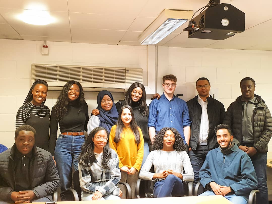 openedpalm's tweet photo. A great session today with our special visitors from various fields (Med, Engineering, Advertising and Banking) who did Q&amp;As and 1-1s with our students on their university journeys! #aimhigher #raisingaspirations https://t.co/ncz2t5aoKQ