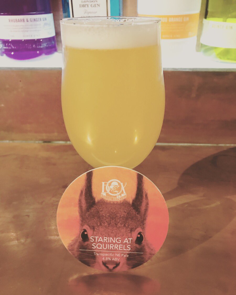 HOHDarlington's tweet photo. Tasty! New on from @boxsocialbrewing a Transpacific NE Pale Ale at 4.8% #newkeg #craft #paleale #newenglandpaleale #tasty #craftnotcrap #Darlington https://t.co/CIjRXUCmzK