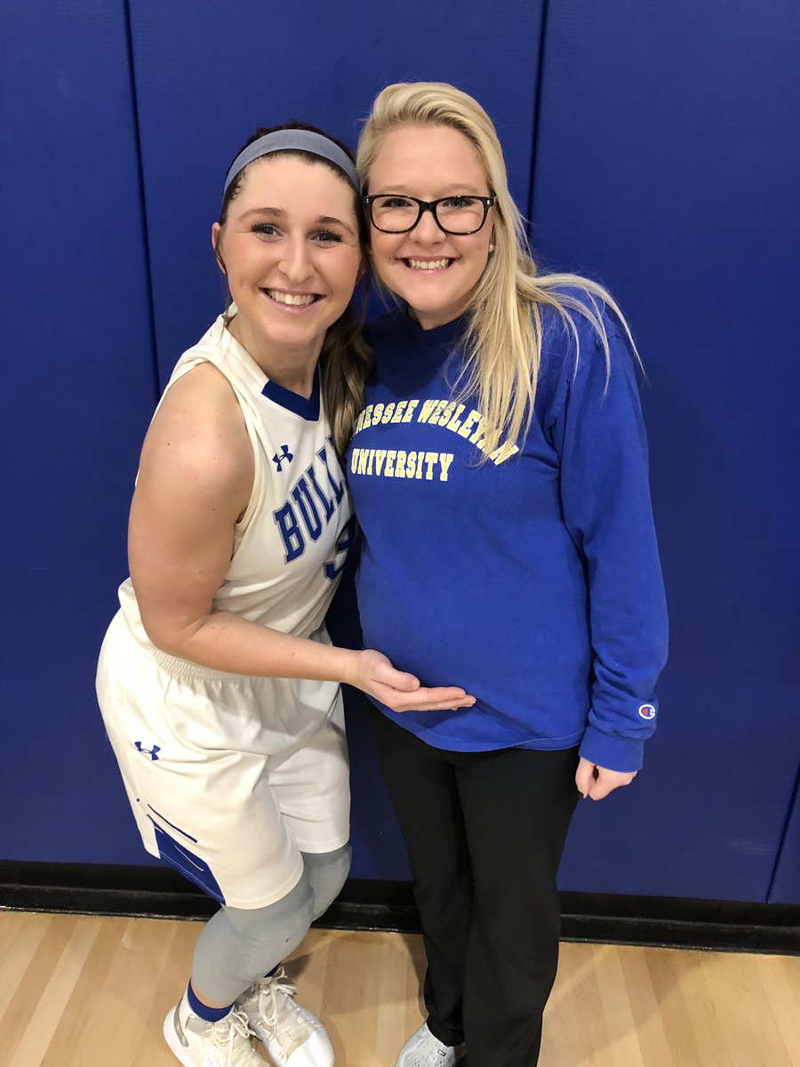 erkajoe5's tweet photo. Baby “L” and I LOVE @HunterNoelS! I’m so proud of you and know you are going to continue to do great things! #GoLadyBulldogs https://t.co/E6SVN0jfn0