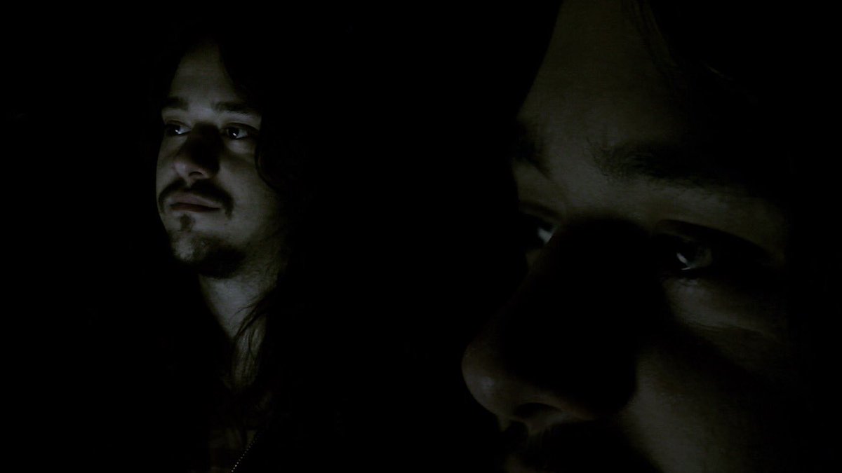 NoiseRelay's tweet photo. Dropping the first single soon... stay tuned kids.  

#trippy #clone #hardrock #doppleganger #noiserelay #nashville #psychedelic #punk #dark https://t.co/Y727CJfHZE