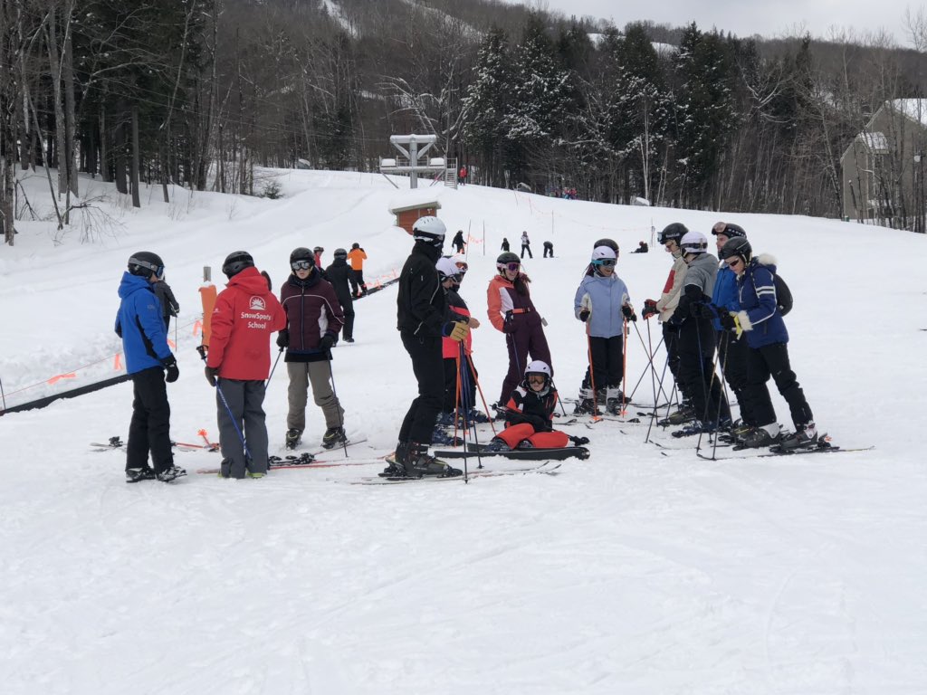 TrinityHighPE's tweet photo. Day 1, perfect conditions #powder #sundayriver #trinityhigh https://t.co/ltcDo5zJrT