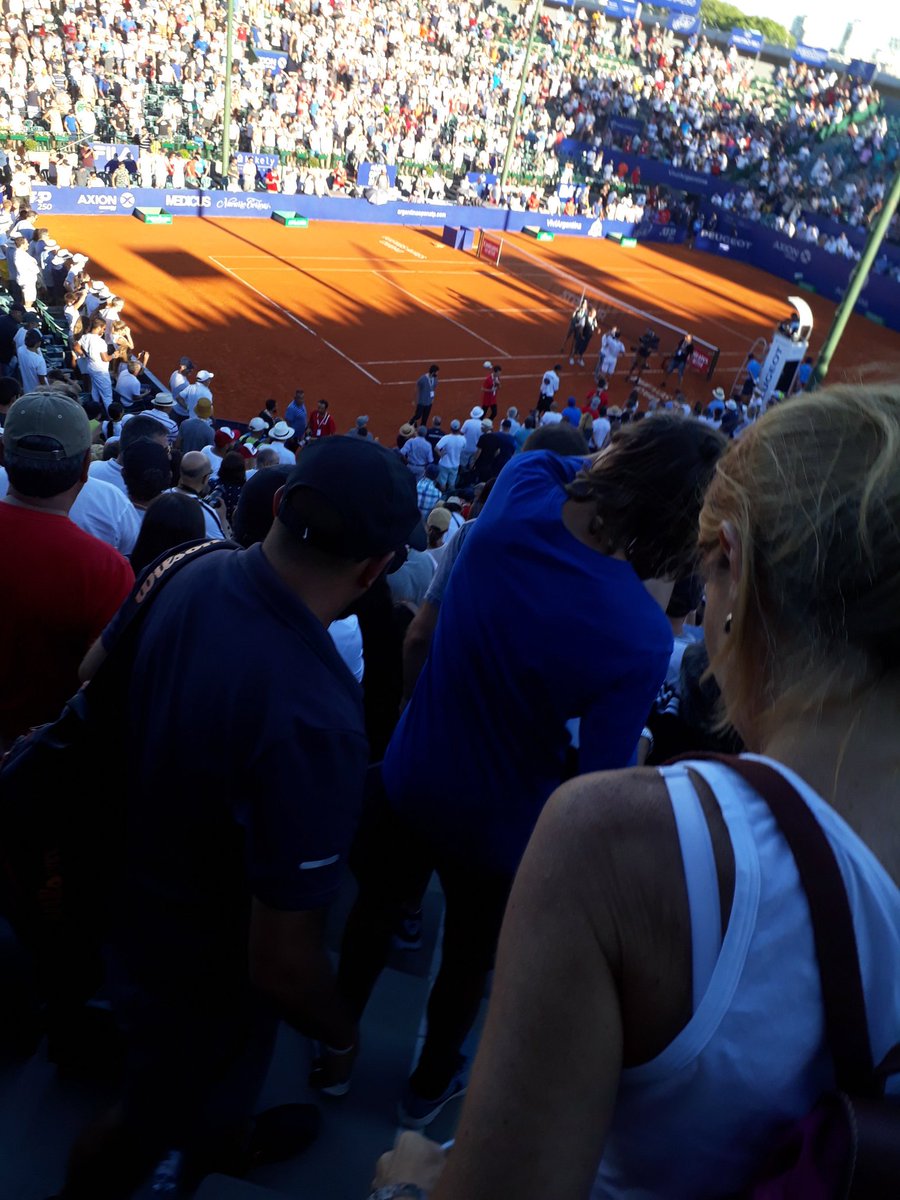 prensaalbert's tweet photo. Gran triunfo del peque Schwartzman 2-6, 6-4, 7-6 venció al Dominic Thiem y se metió en la final #ArgOpen2019 #EcosdelMercosur #UPCAM https://t.co/b89lWiifhf