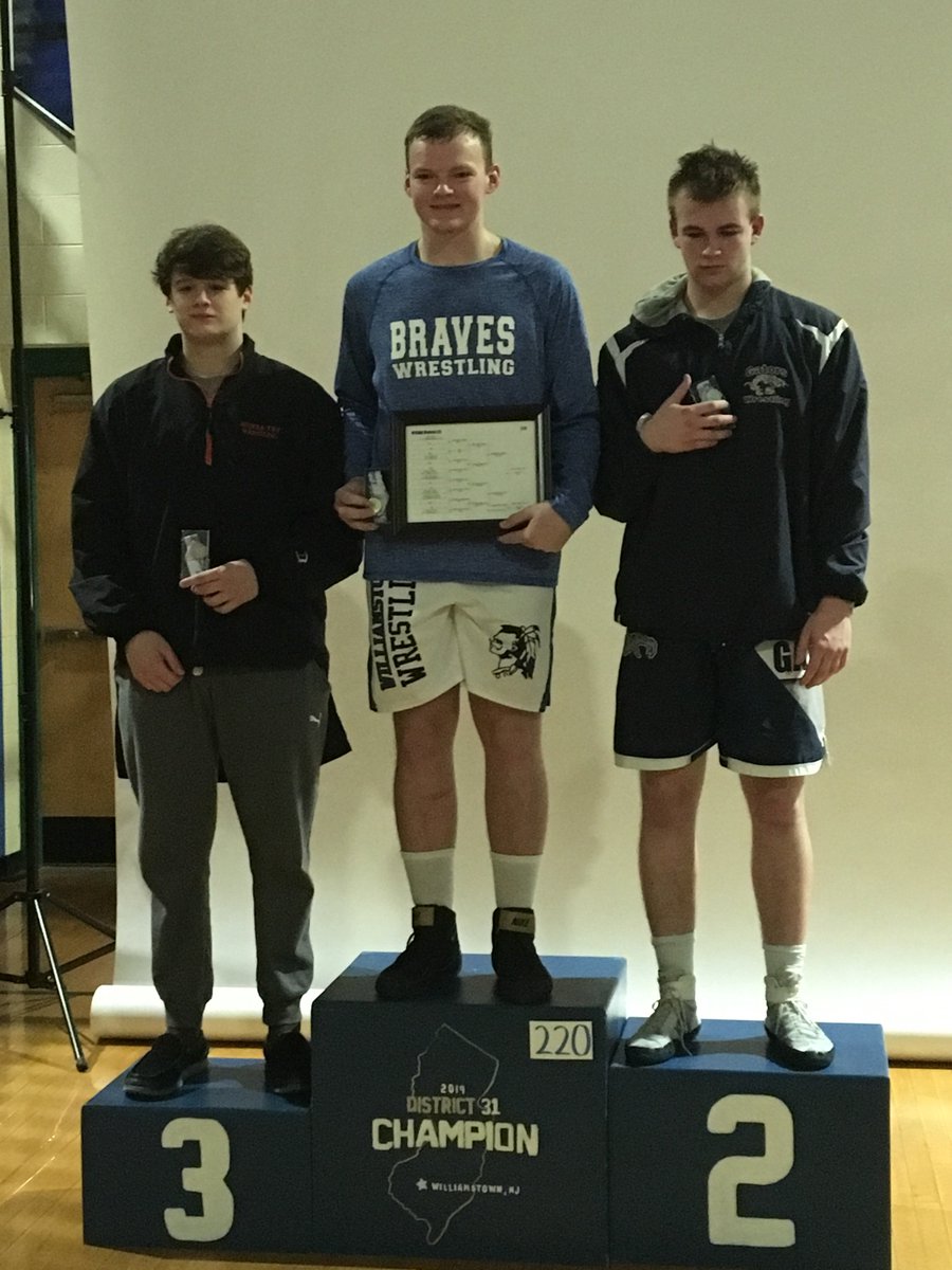 Dawson Tallant 3rd place. 220 District 31. <a href="/MTHSAthletics1/">MTHS Athletics</a>