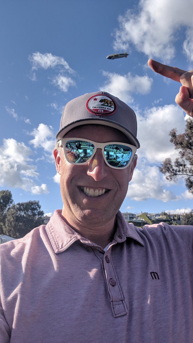 insidetroy's tweet photo. #blimpselfie @genesisopen https://t.co/6VhA7mq4tc