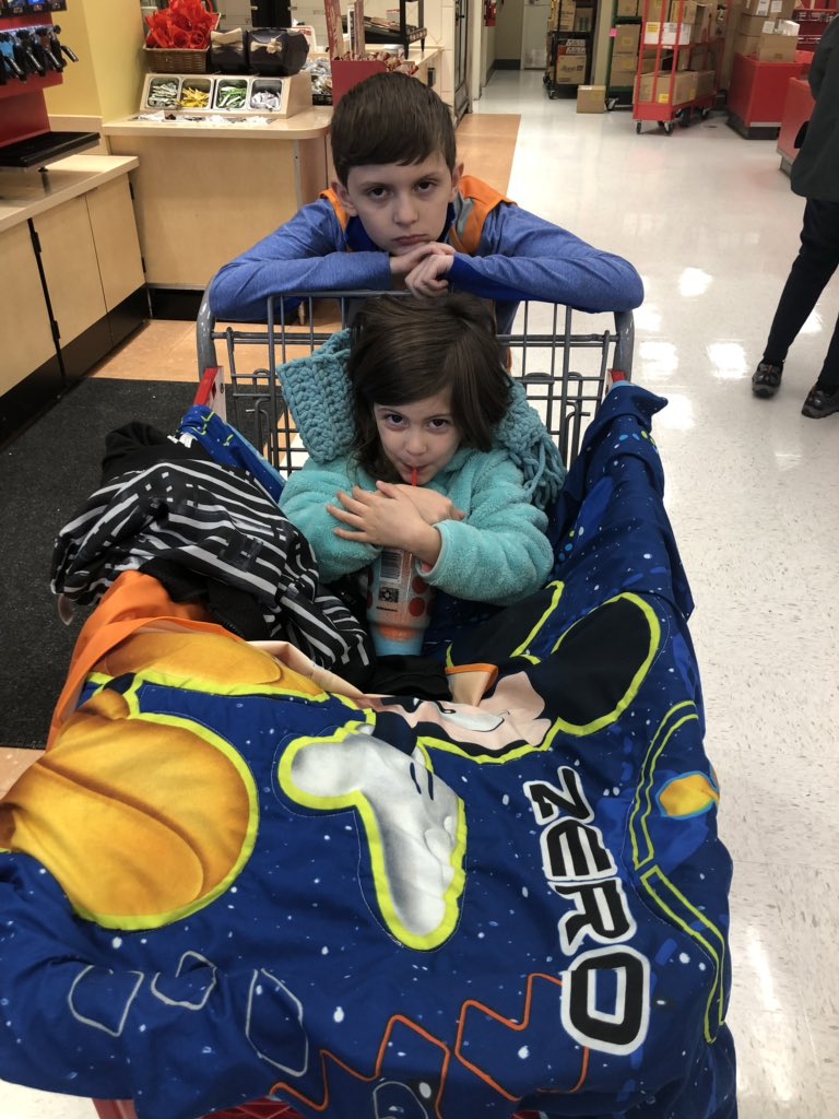 This is what happens when all you want to do is sleep but still go to <a href="/Target/">Target</a>,<a href="/NichStew16/">Nichola Stewart</a> <a href="/FalcignoMikayla/">Mikayla Falcigno 🎯</a> @stephmontanari