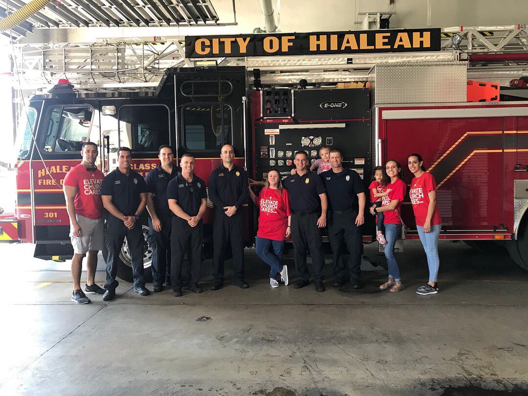 HialeahFD's tweet photo. Earlier today members from a local church stopped by fire station 3 and 5 to provide the firefighters with lunch to thank them for their service in the community. #HFD #hialeah #firedepartment #firstresponderappreciation #firerescue https://t.co/ifhXggo0la