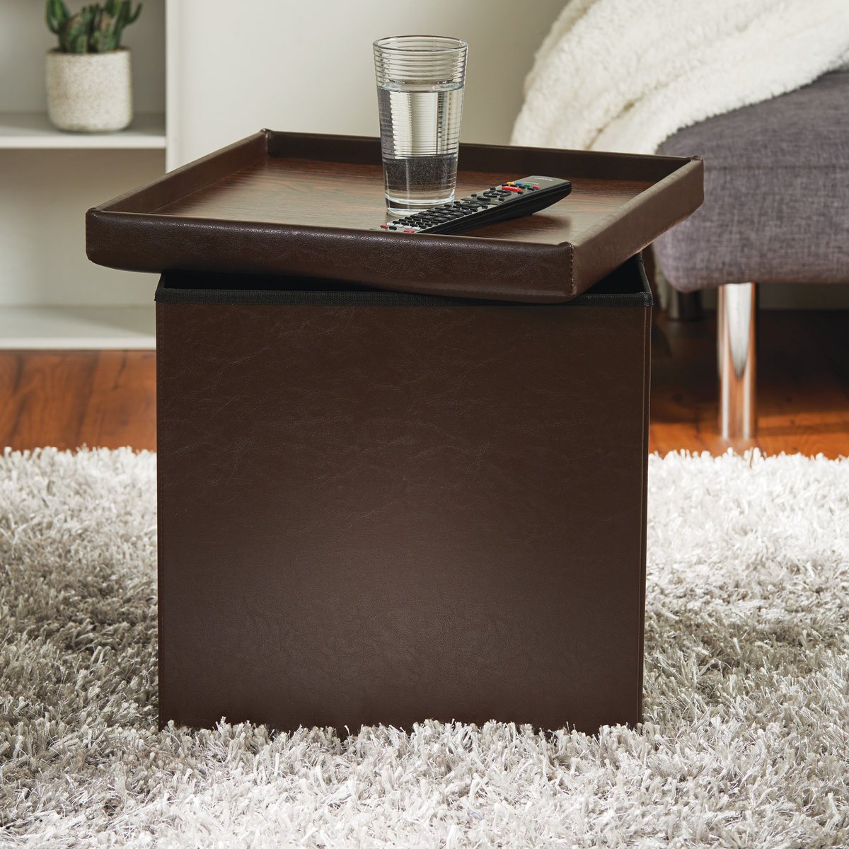 GTboutique's tweet image. Declutter, organize and re-design with these home decor deals. ⬇️ bit.ly/2RU45ox

+ Find these and more home items on our website at gianttiger.com.

#GiantTiger #ForYouForLess #HomeOrganization #HomeStorage #HomeDecor