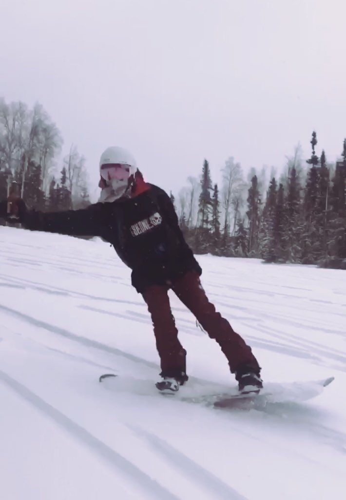 stephadeliic's tweet image. Could I offer you a beverage? #beerinhand