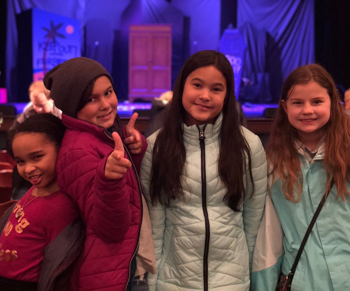 one2onementor's tweet photo. Thanks @Tix4Kids for providing an absolutely awesome @PottedPotter experience for these kids @pantagestheatre #tfk #tix4kids https://t.co/n46m0ZPrk9